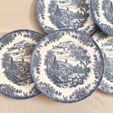 Blue English flat plates cottage