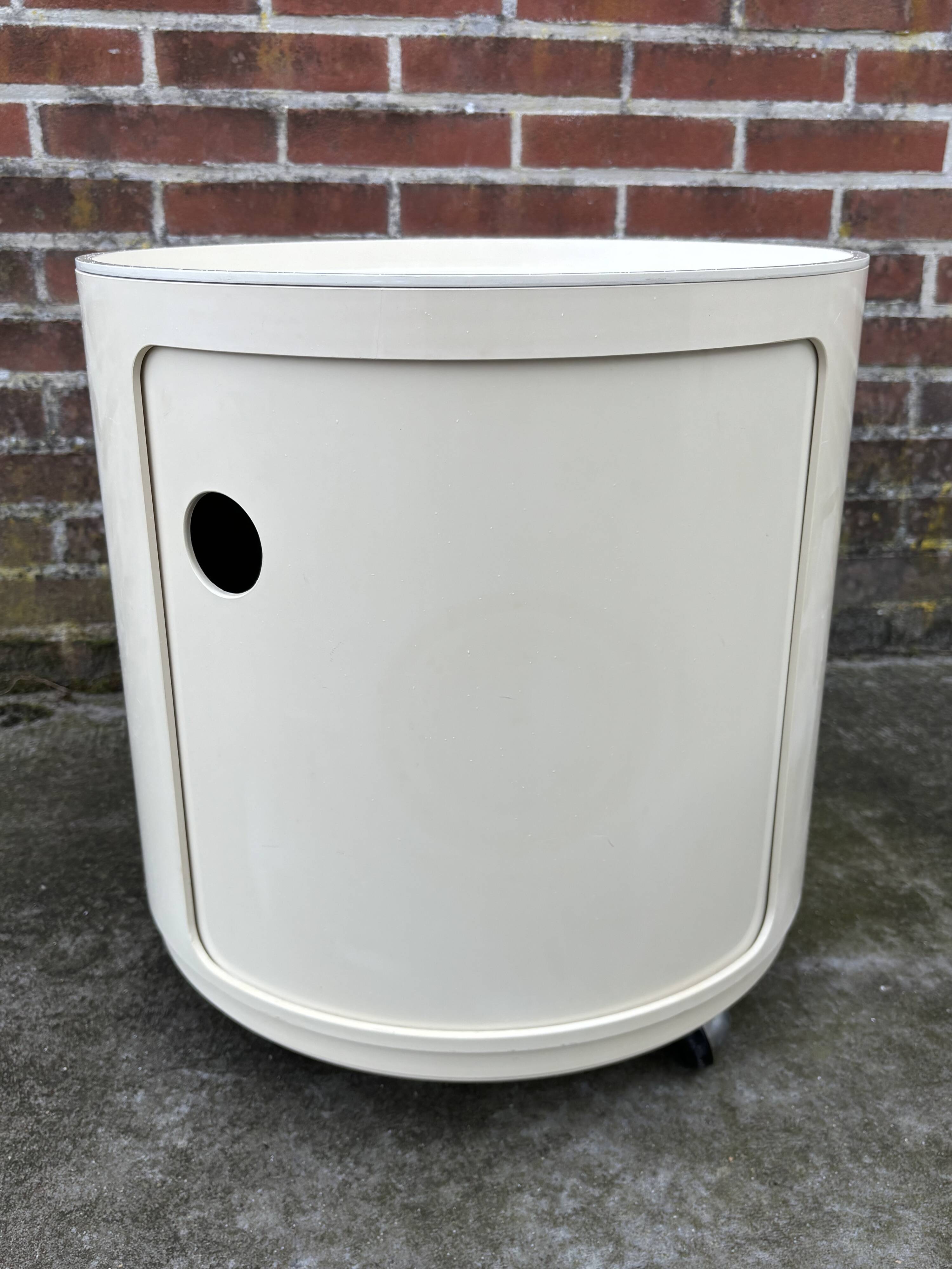 Vintage Componibili bedside tables by Anna Castelli for Kartell set of two
