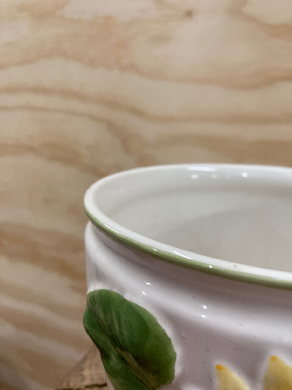 Ceramic sunflower pot cover