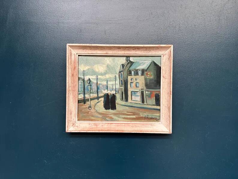 Original Swedish Oil on Panel – "Figures in the Street" by R. Eichburn – Signed – Dated 1936 – Framed – 47 × 39 cm (18.5" × 15.4")