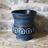 Ceramic vase by Jean de Lespinasse