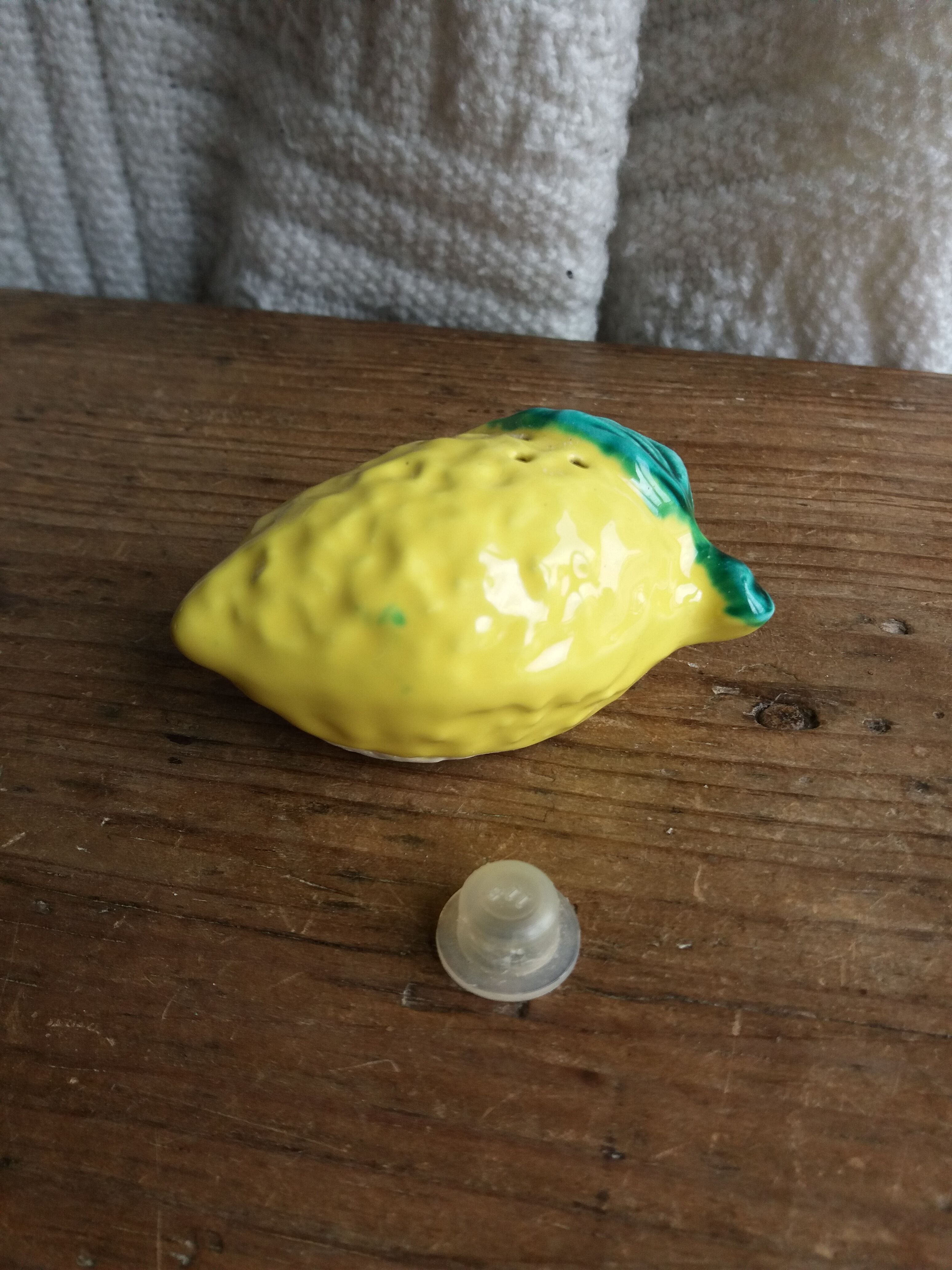 Salt shaker lemon pepper slurry