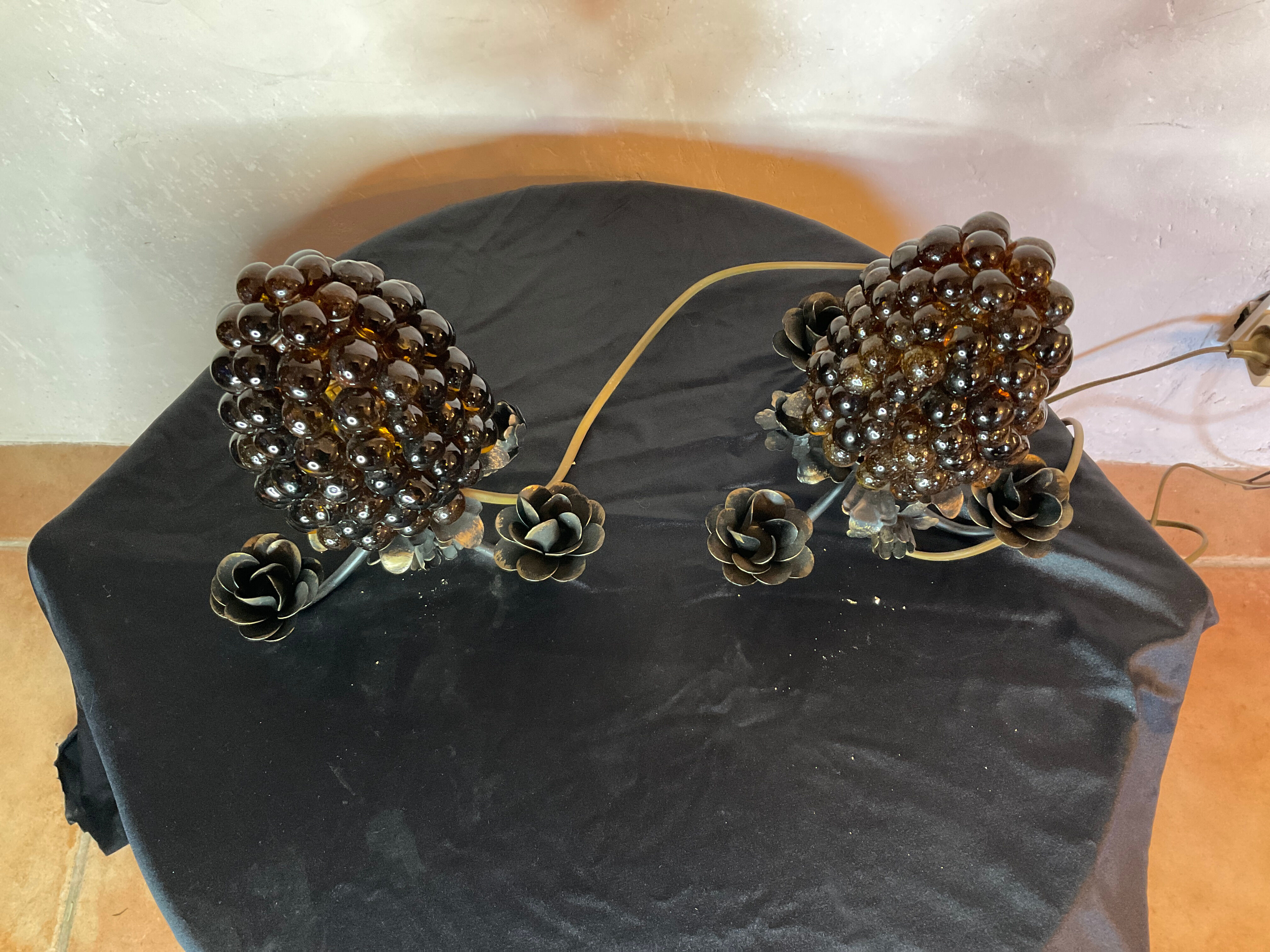 Pair of lamp night light tulip bunches of grapes glass murano