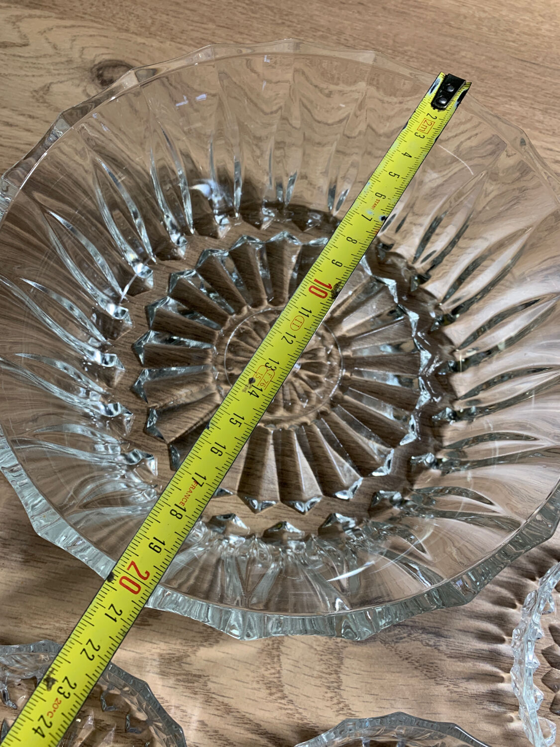 Fruit salad service - salad bowl and 5 glass ramekins