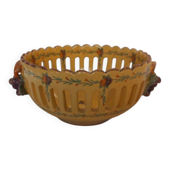 Earthenware basket