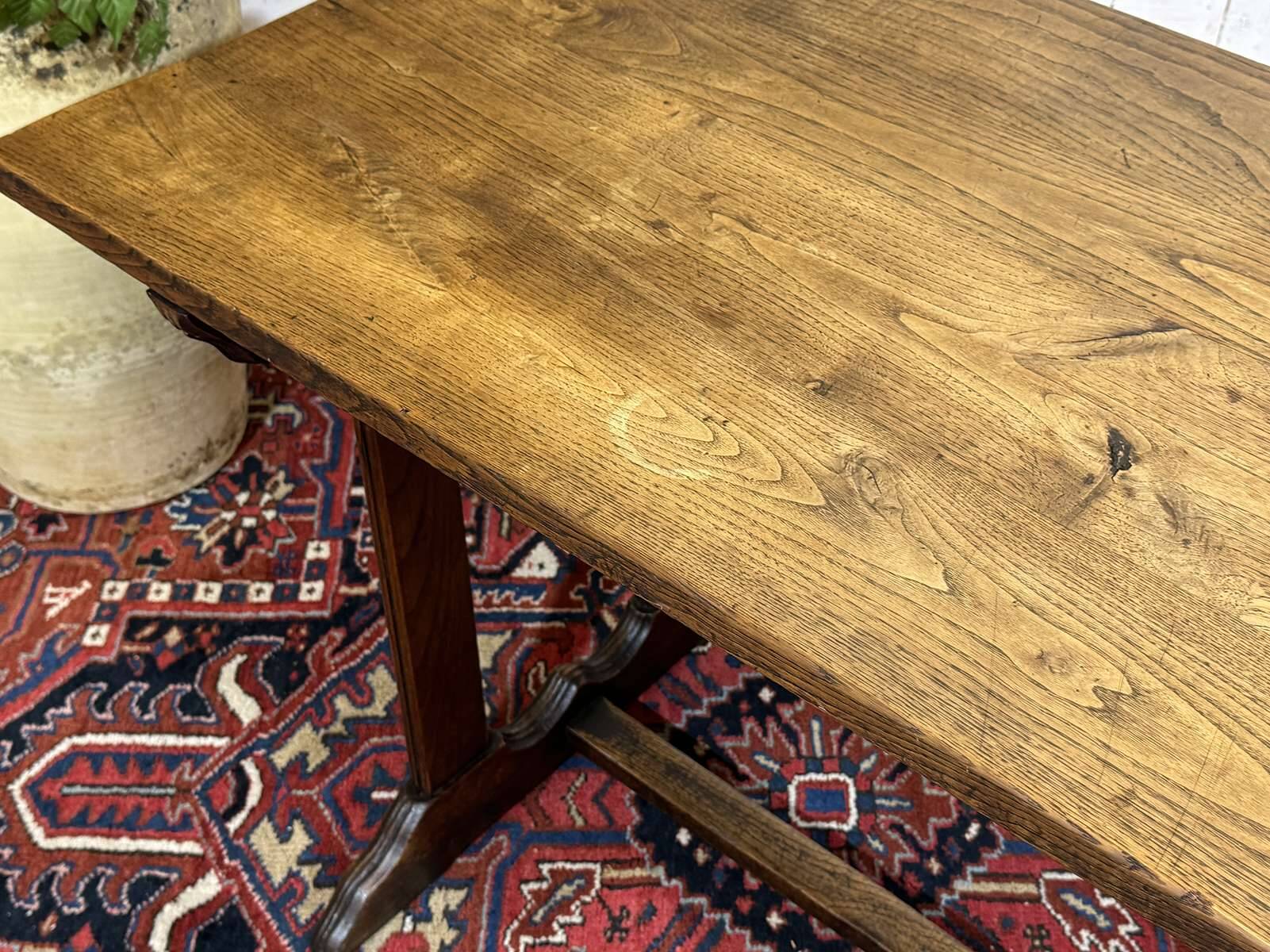 Bistro table in chestnut from the 1950s.
