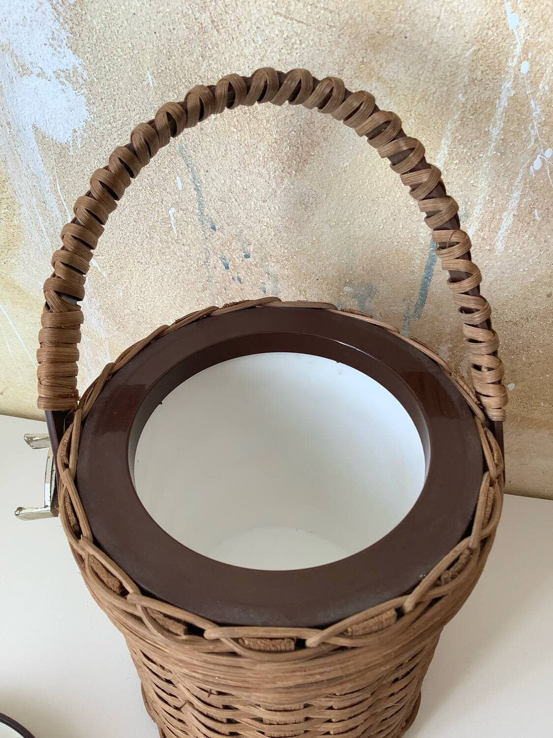 Wicker rattan ice bucket