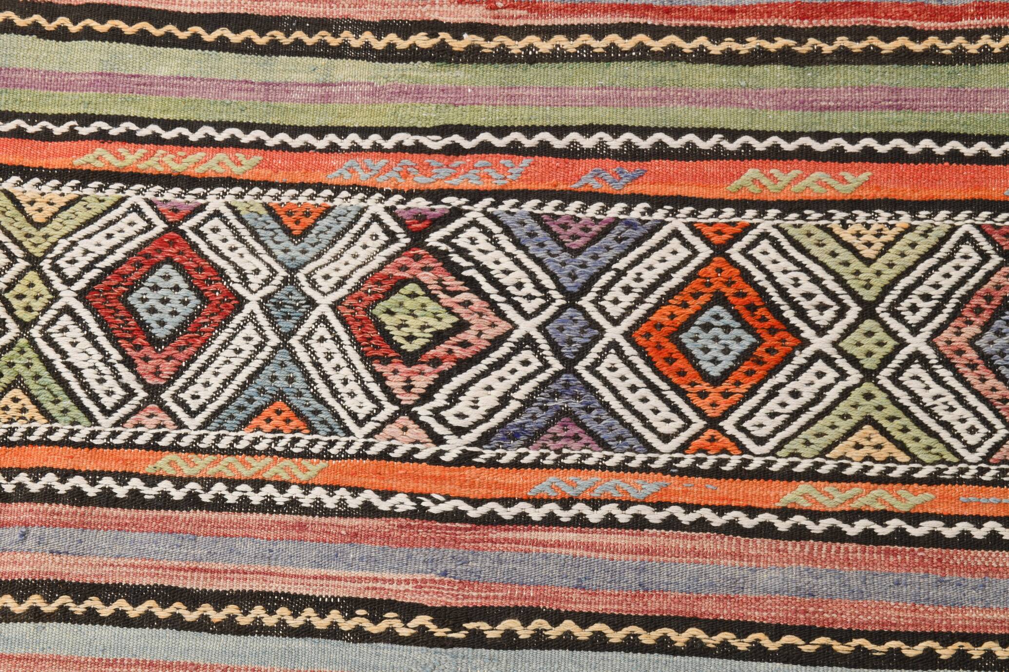 174x236Cm Antique Turkish Vintage Kilim Rug