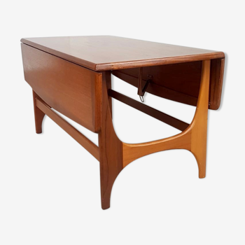 Stonehill teak coffee table 60/70