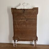 Late 19th century mirror with decorated pediment. 105x80. White.