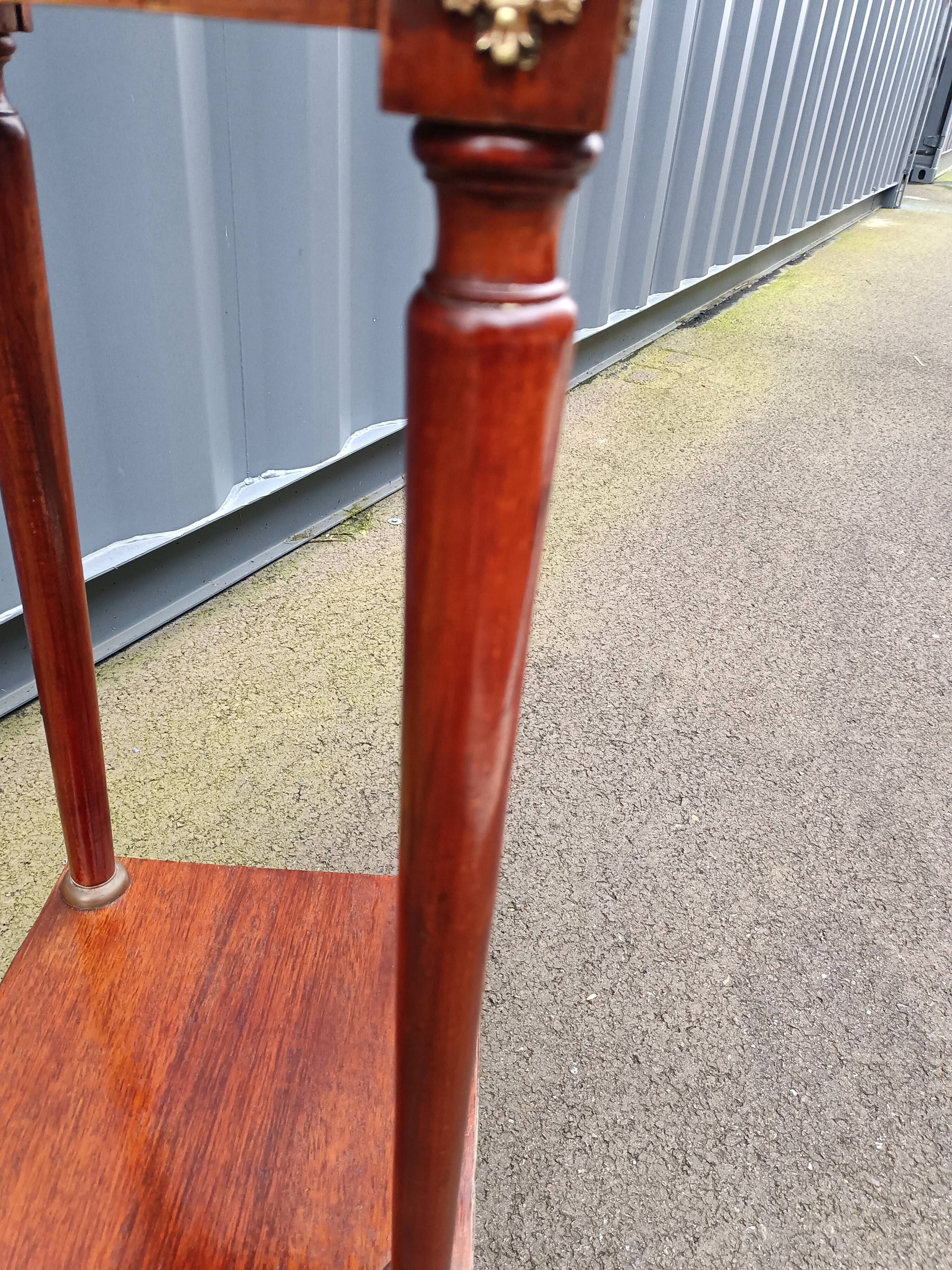 Selette old style louis xvi marble tray