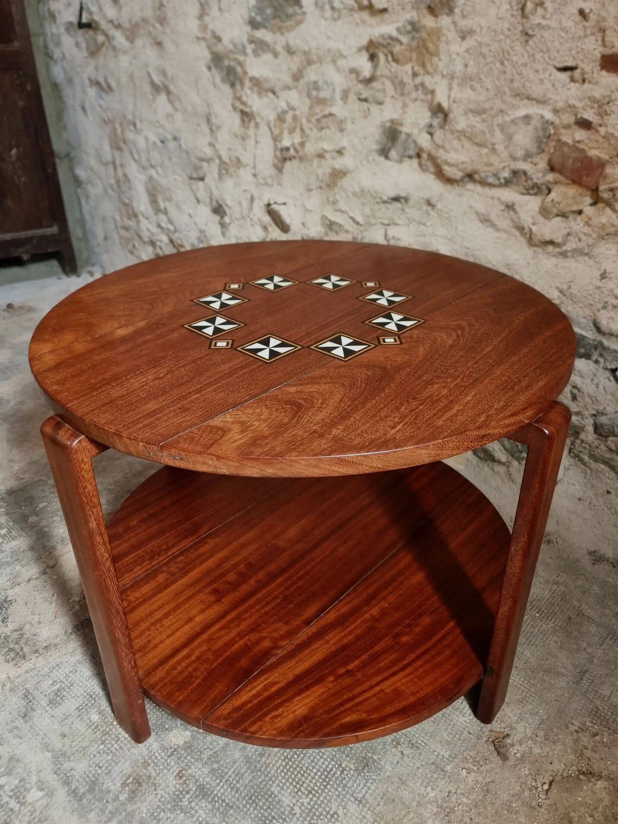 Table basse française mid-century en bois massif, années 1950
