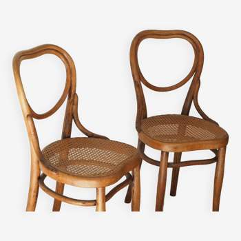 2 chaises Cœur n28 THONET