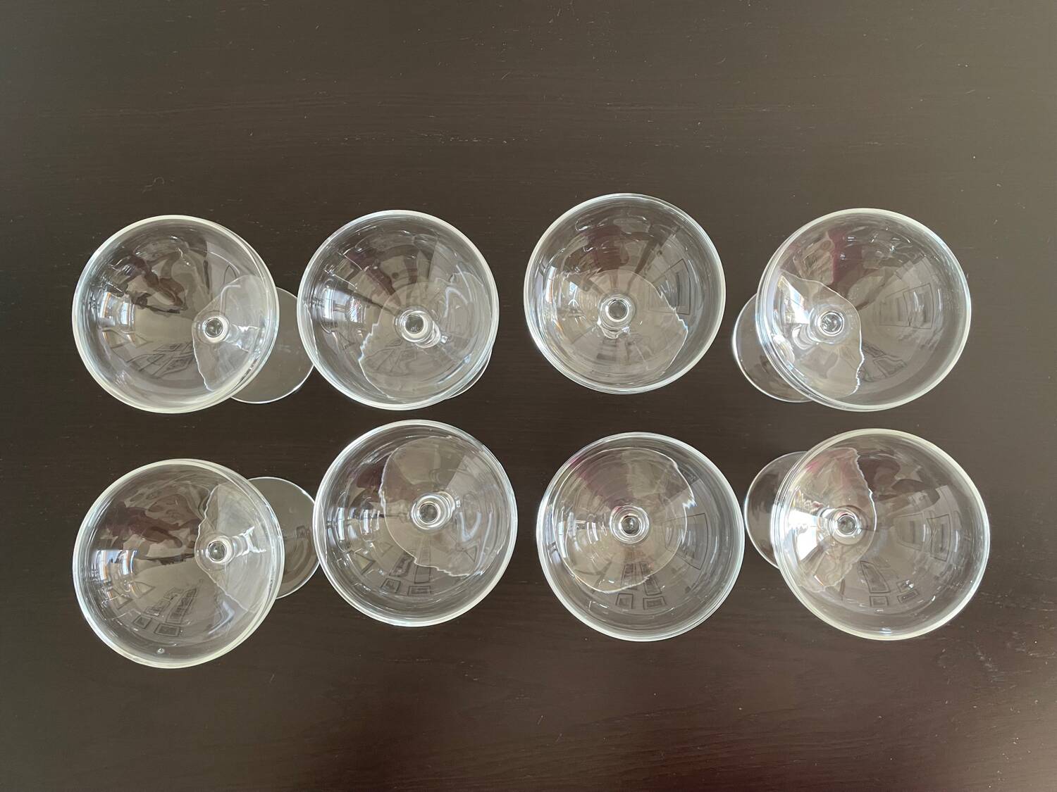 8 champagne glasses