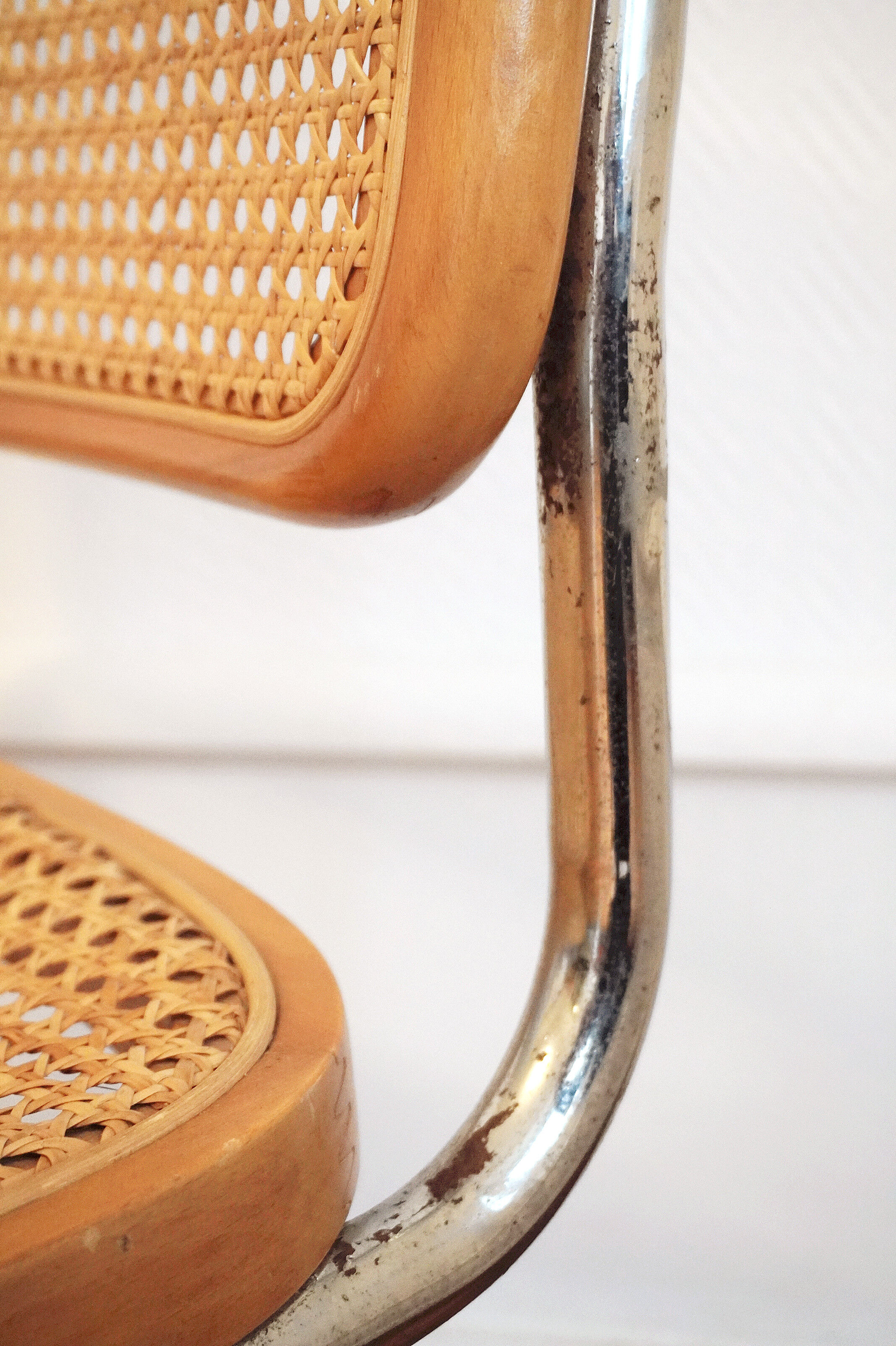 Cesca b32 chair by Marcel Breuer