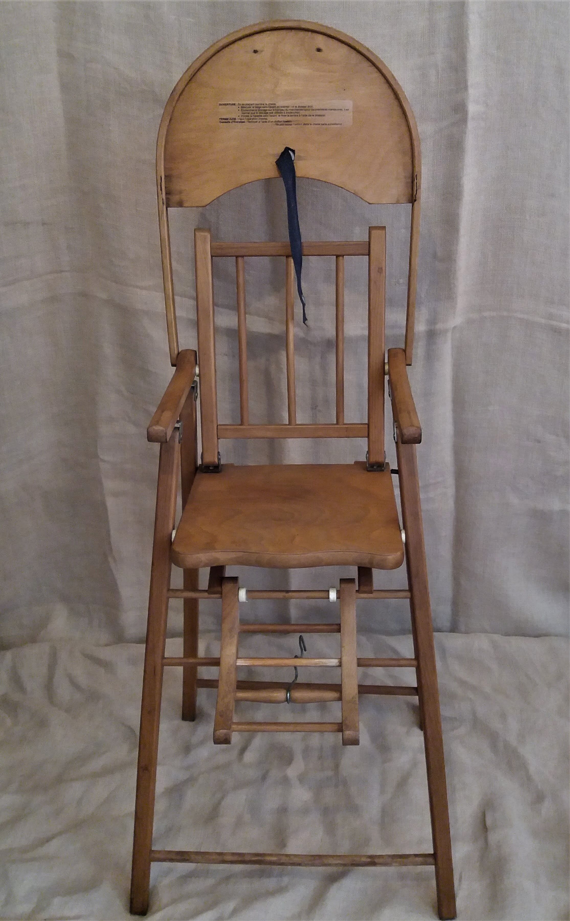 Chaise bébé vintage en bois