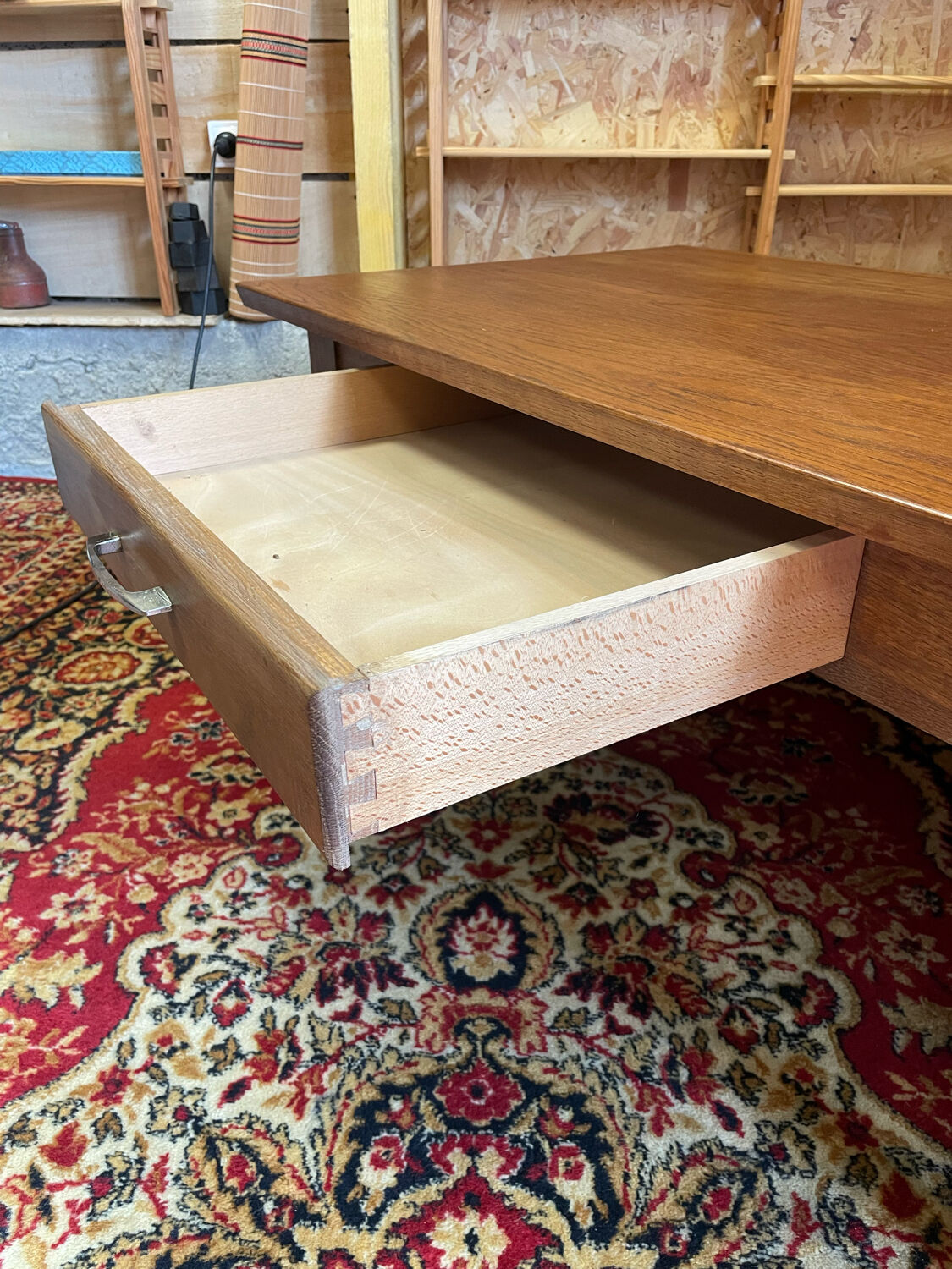 Table basse un tiroir bois vintage ep 50/60