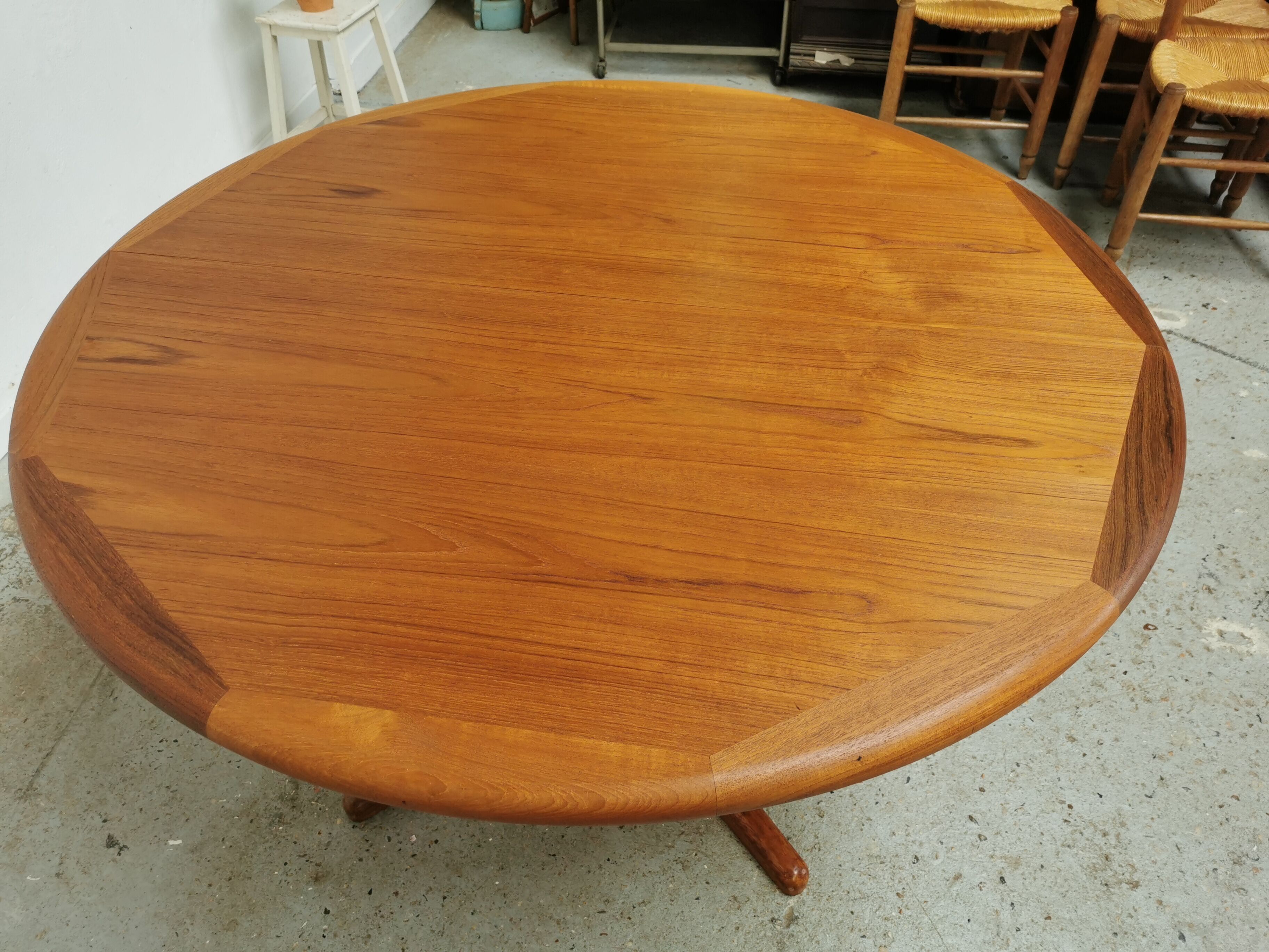 Table de Laurits Larsen en teck