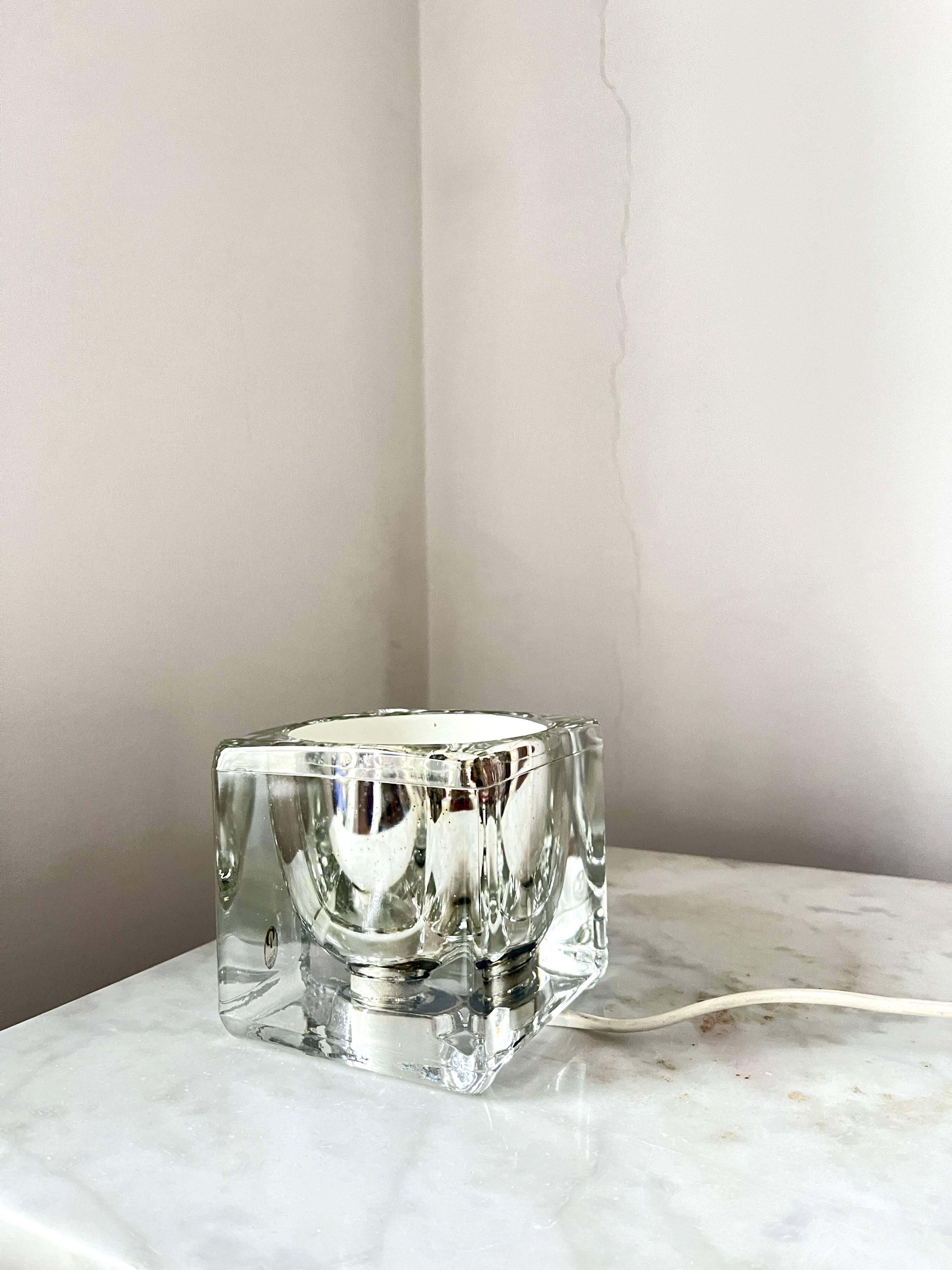 Lampe de table en verre à glaçons vintage Peill & Putzler, années 1970