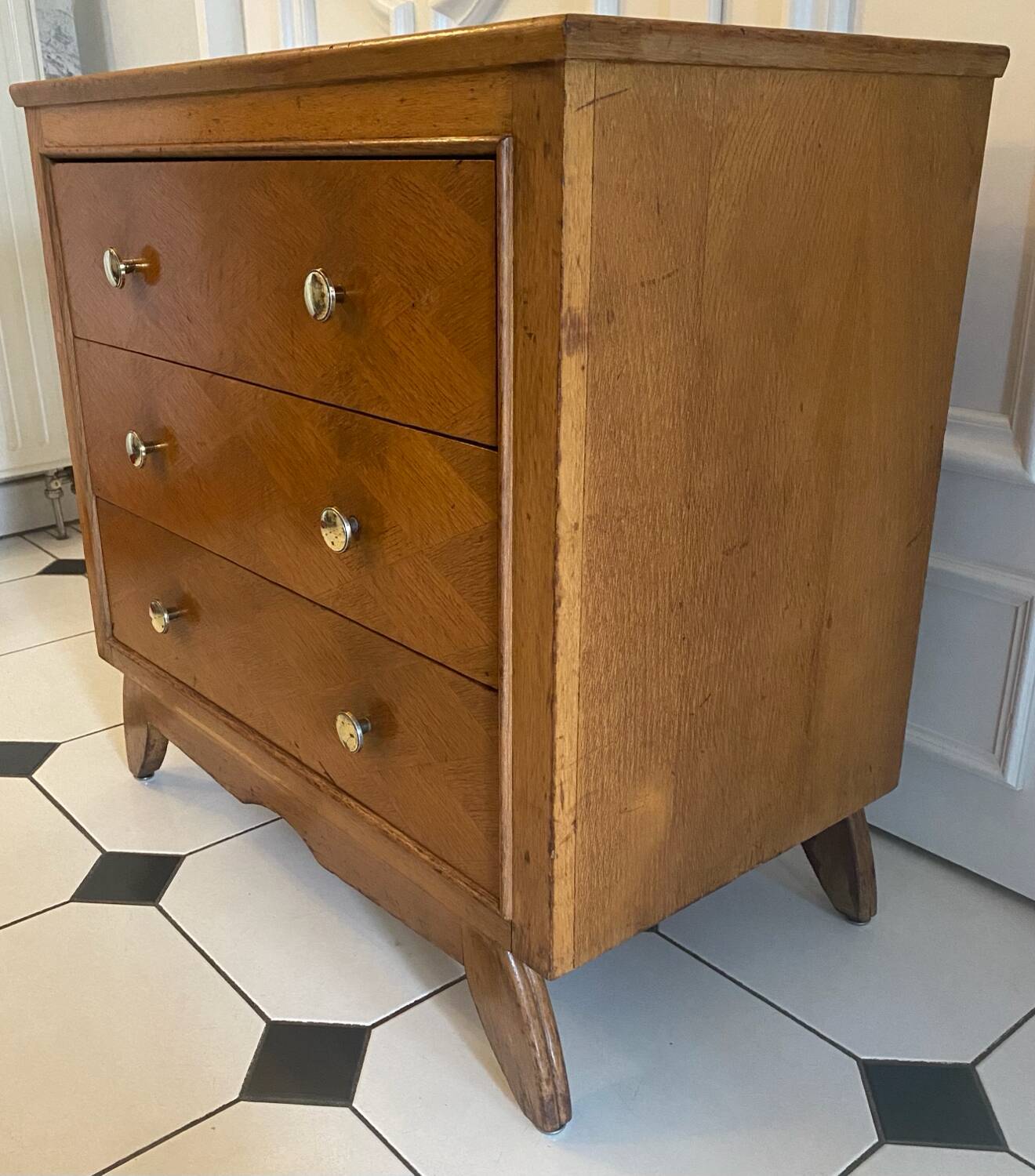 Vintage chest of drawers from the 50s