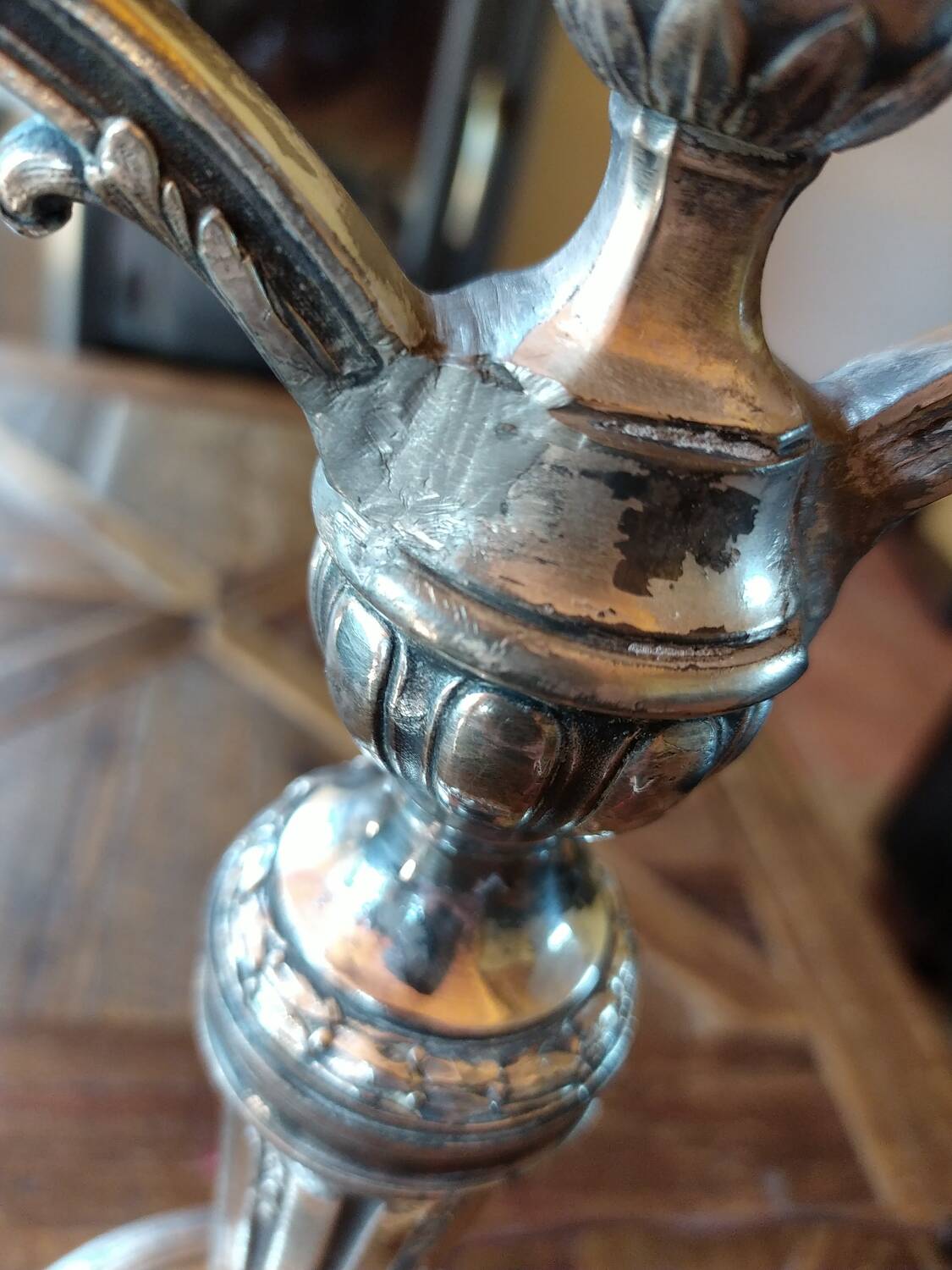 Pied de lampe Victorien en bronze argenté