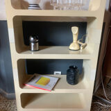 Vardani shelf from the 1970s