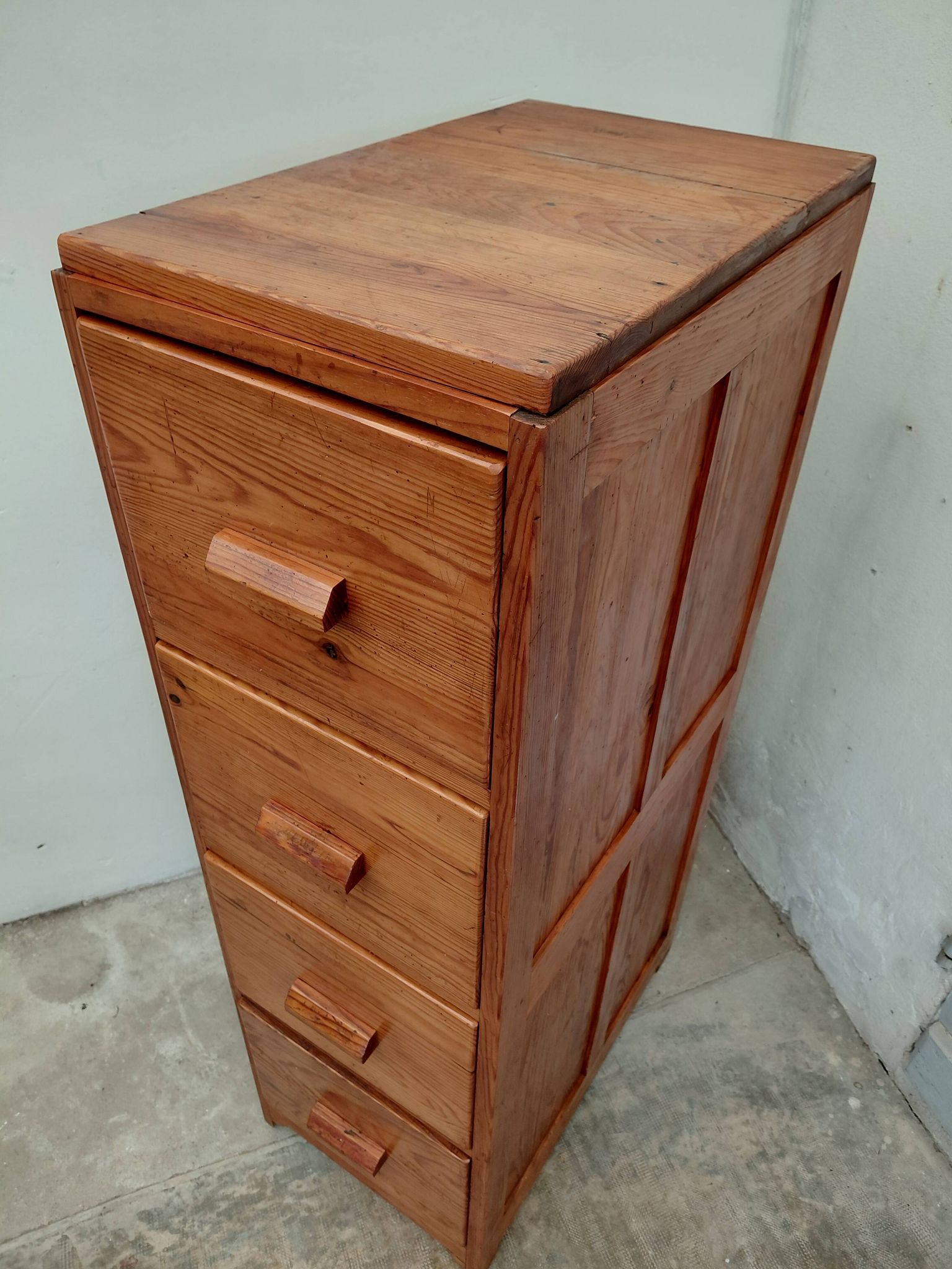 Trade furniture