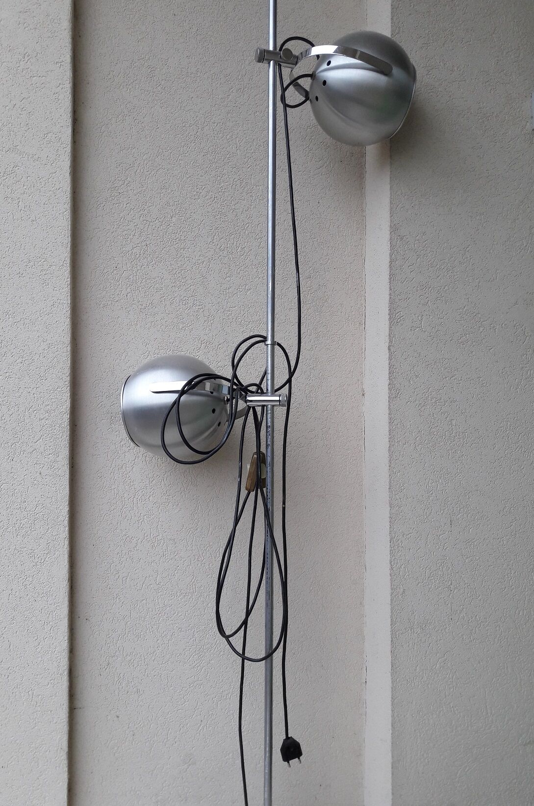 Lampadaire eyeball design années 70