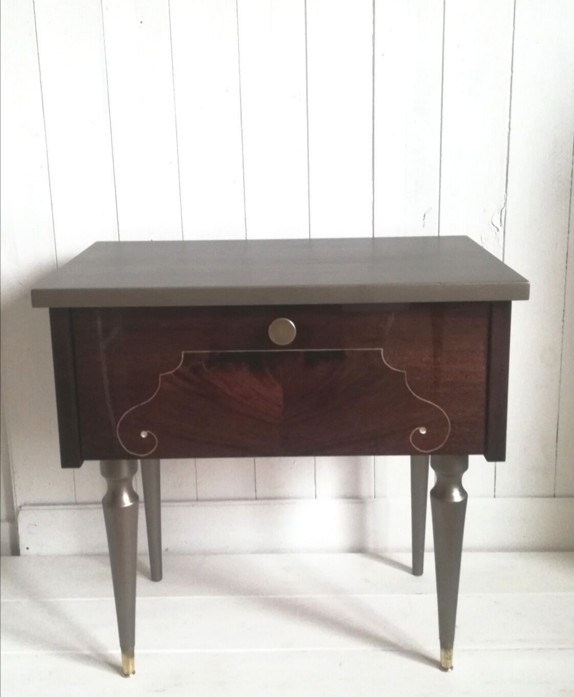 Bedside table / console