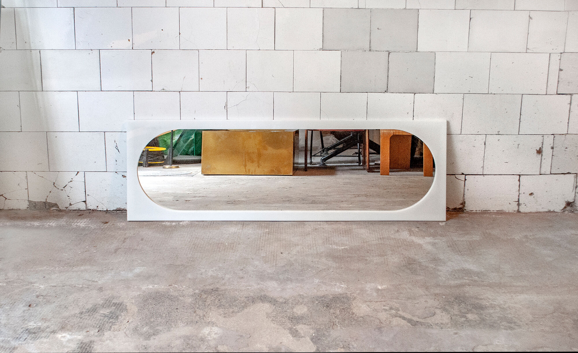 Mirror Model 4724/5 by Gino Colombini for Kartell Year 1972