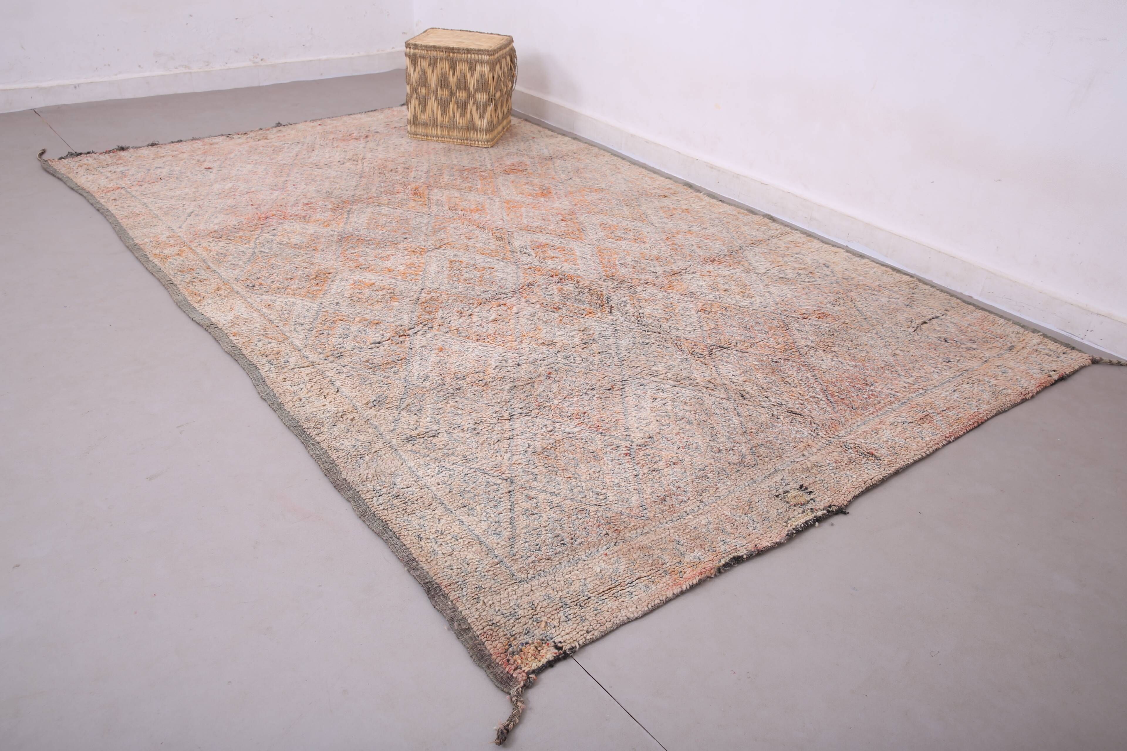 Tapis marocain vintage pâle 197 x 306 cm, tapis en laine berbère, tapis fait main boho
