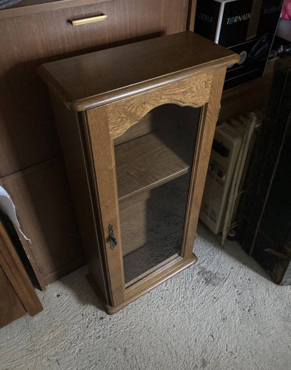 Petite bibliothèque bois vitrée