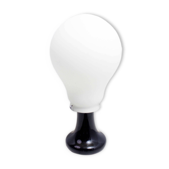 Lampe design en forme d'ampoule