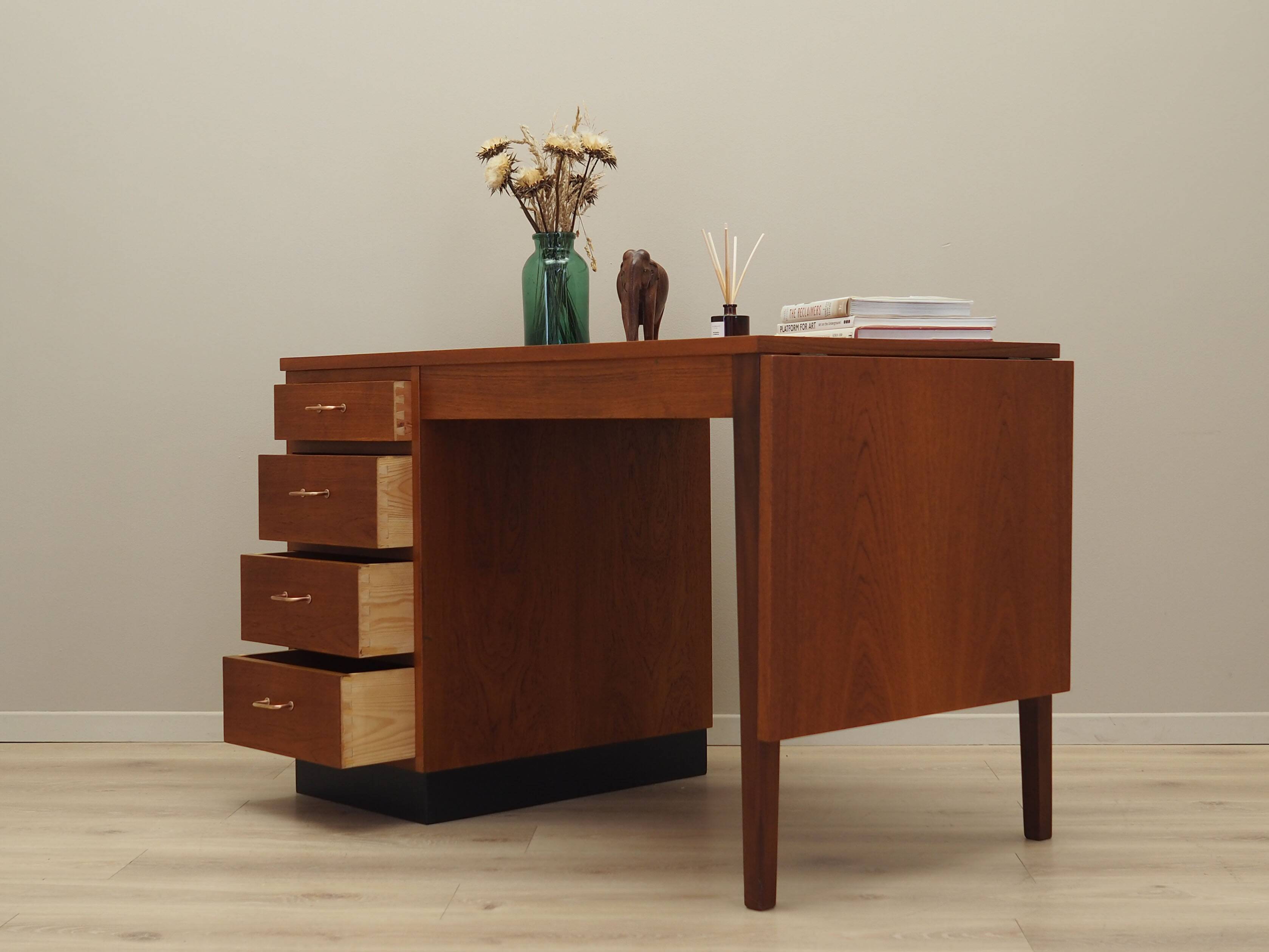 Teak desk, Danish design, 1970s, production: Denmark