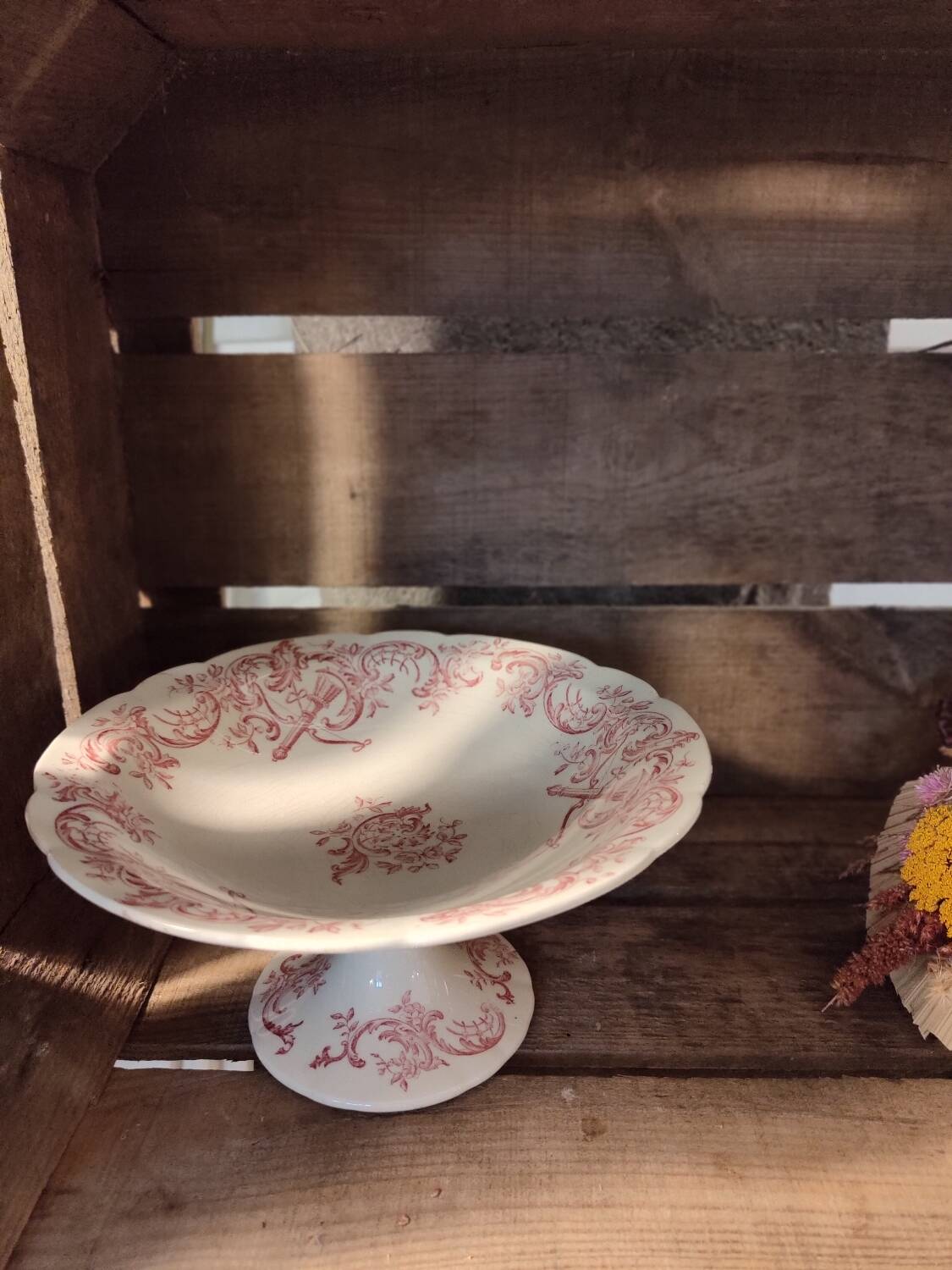 Iron earth compote bowl