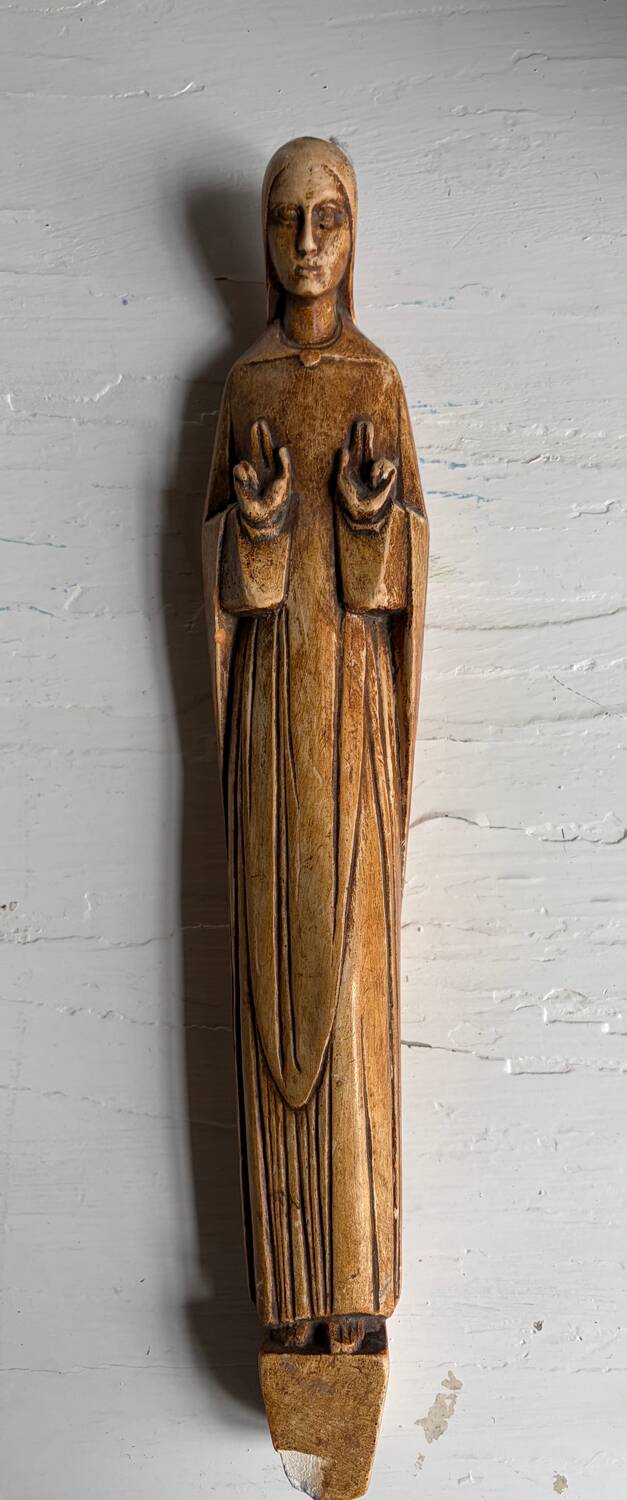 Plaster statuette of Our Lady of the Bindweed