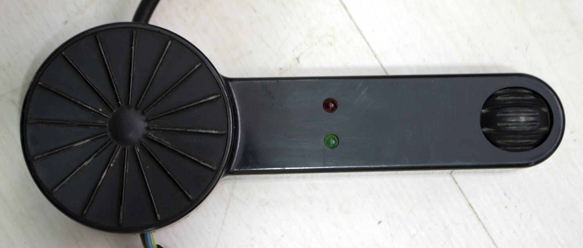 Toshiyuki Kita Italian Floor Lamp "Tomo" by Luci, 1985