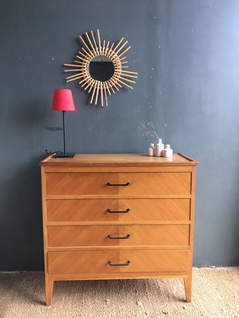 Commode vintage