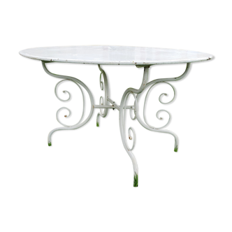 Beautiful garden table
