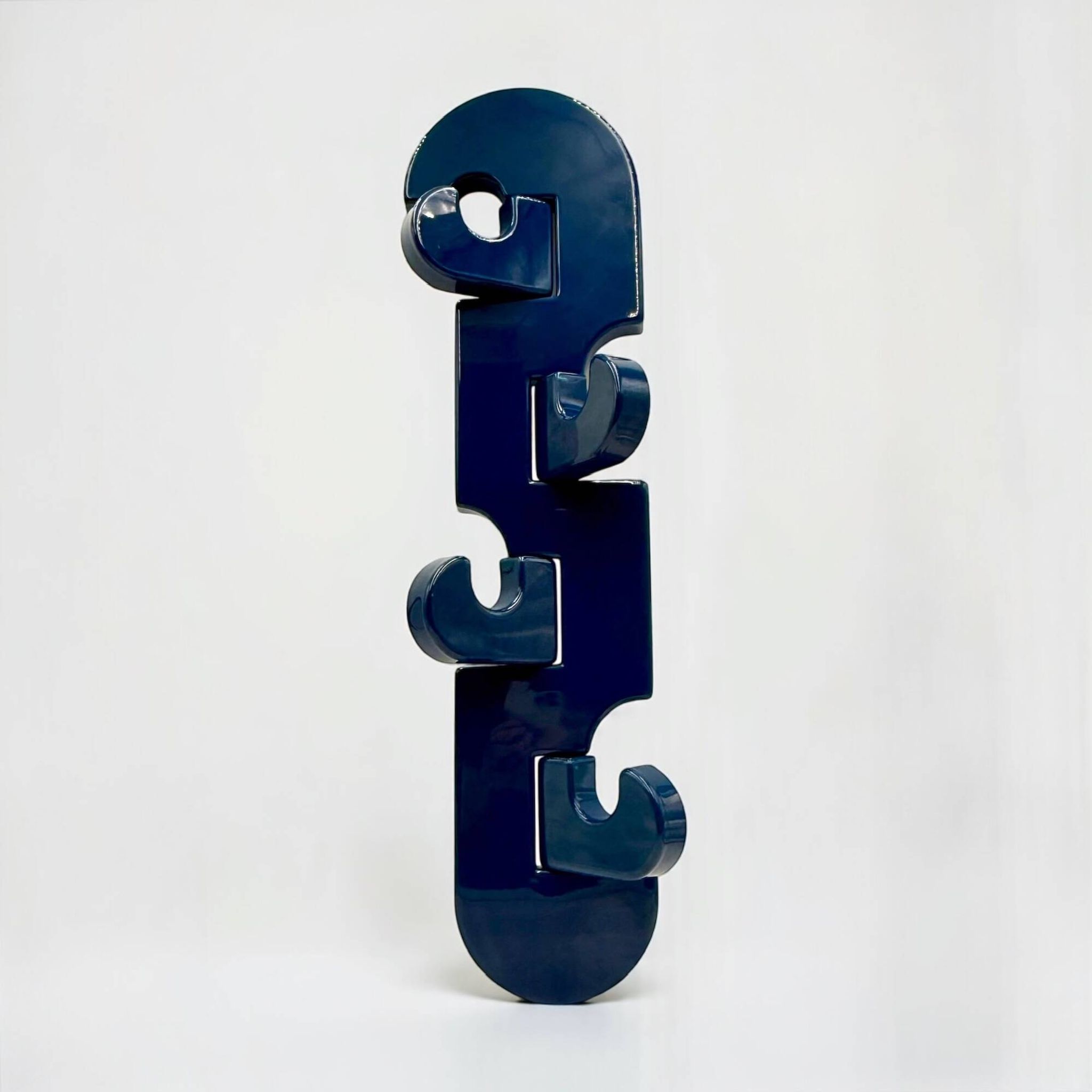 Porte-manteau mural vertical bleu Visiva Milano Italie années 70