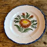 Pair of Saint Clement dishes - 19th century