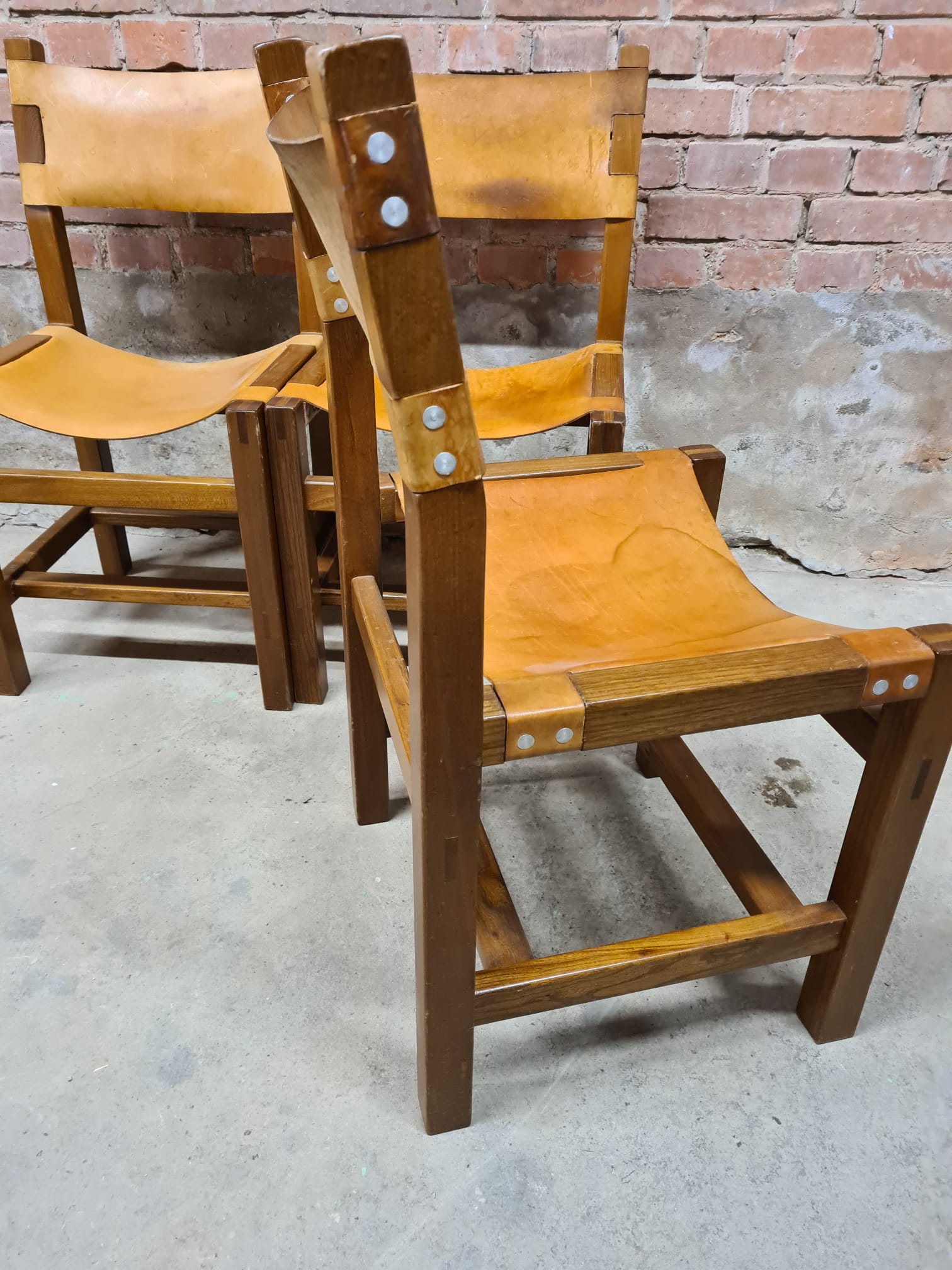 Set of 4 Maison Regain leather chairs