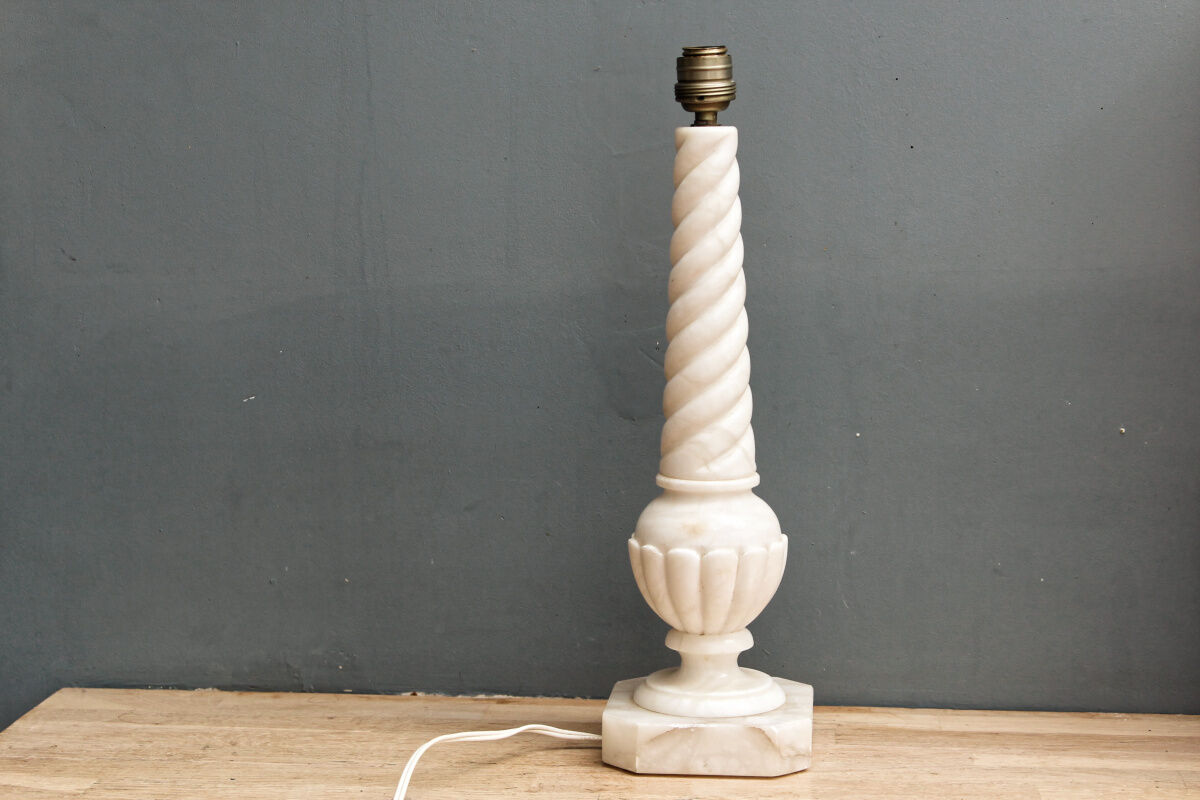 Italian lamp foot in twisted white marble