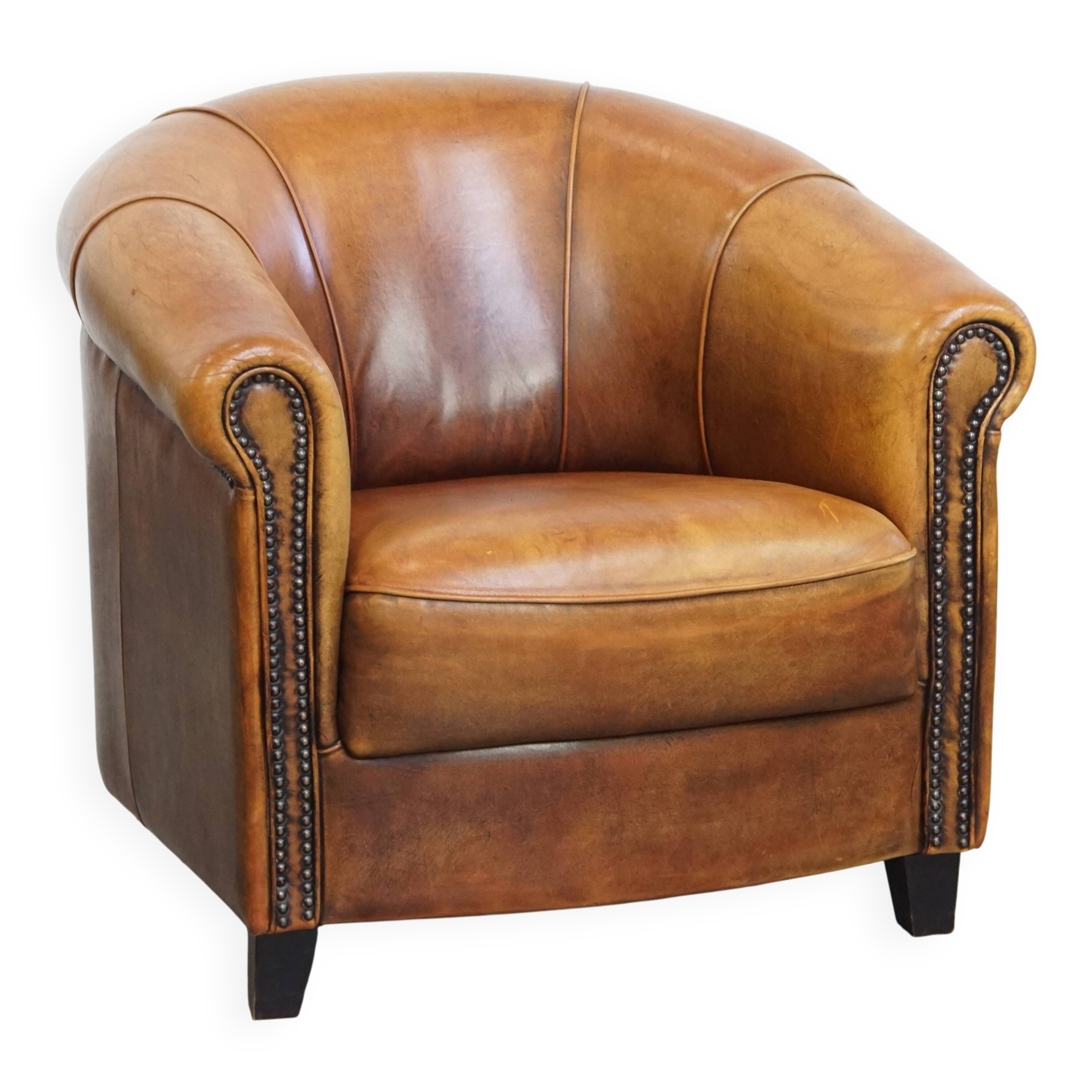 Sheepskin leather club chair