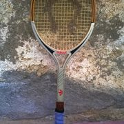 Raquette de tennis vintage
