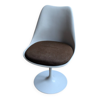 Vintage Tulip Knoll Saarinen Swivel Chair