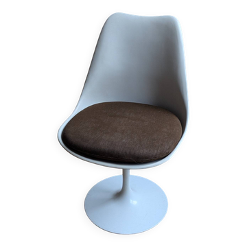 Vintage Tulip Knoll Saarinen Swivel Chair