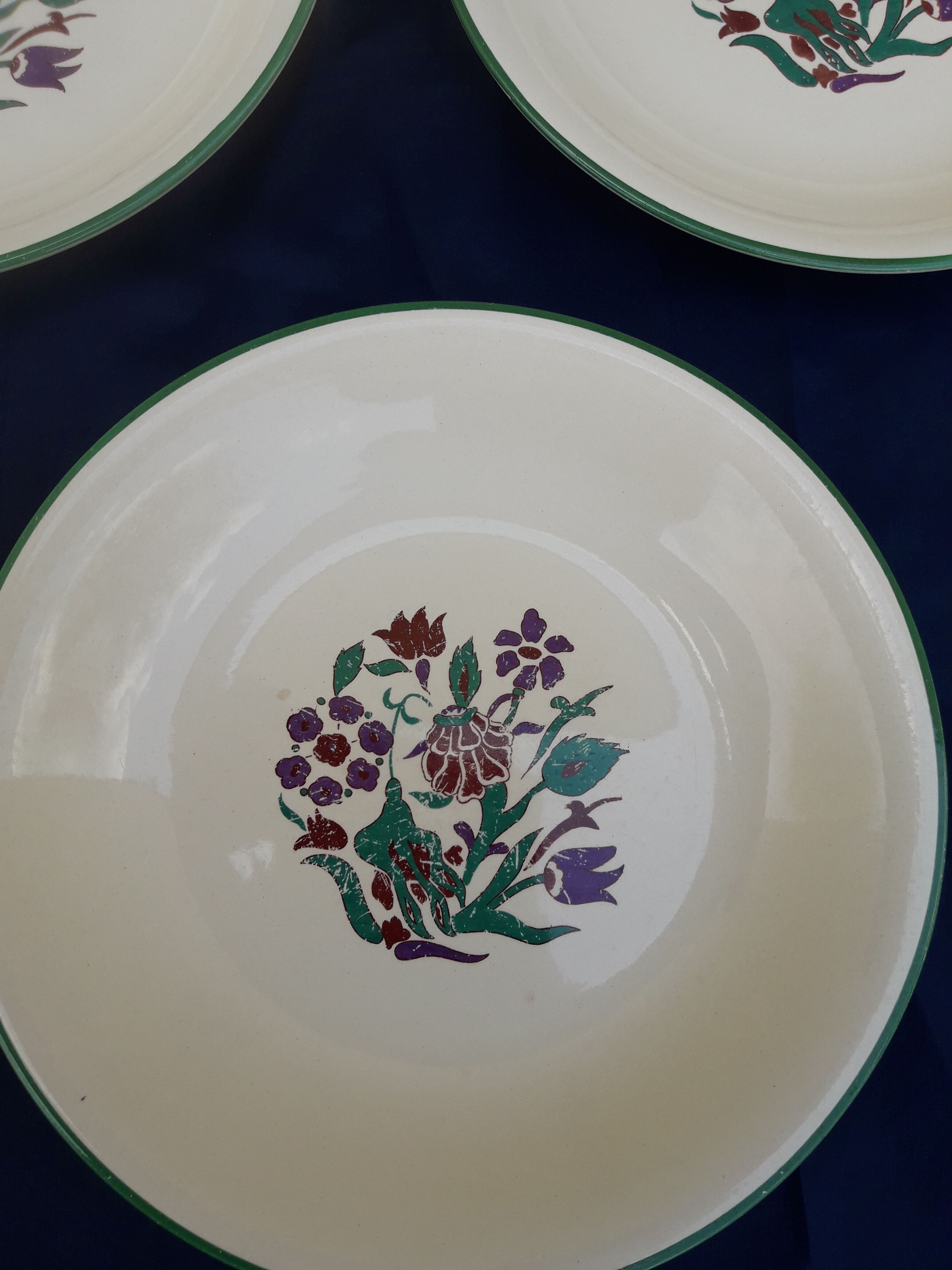 5 hollow plates in salins earthenware floral decoration diam 22 cm