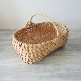 Old wicker basket / woven light leaves