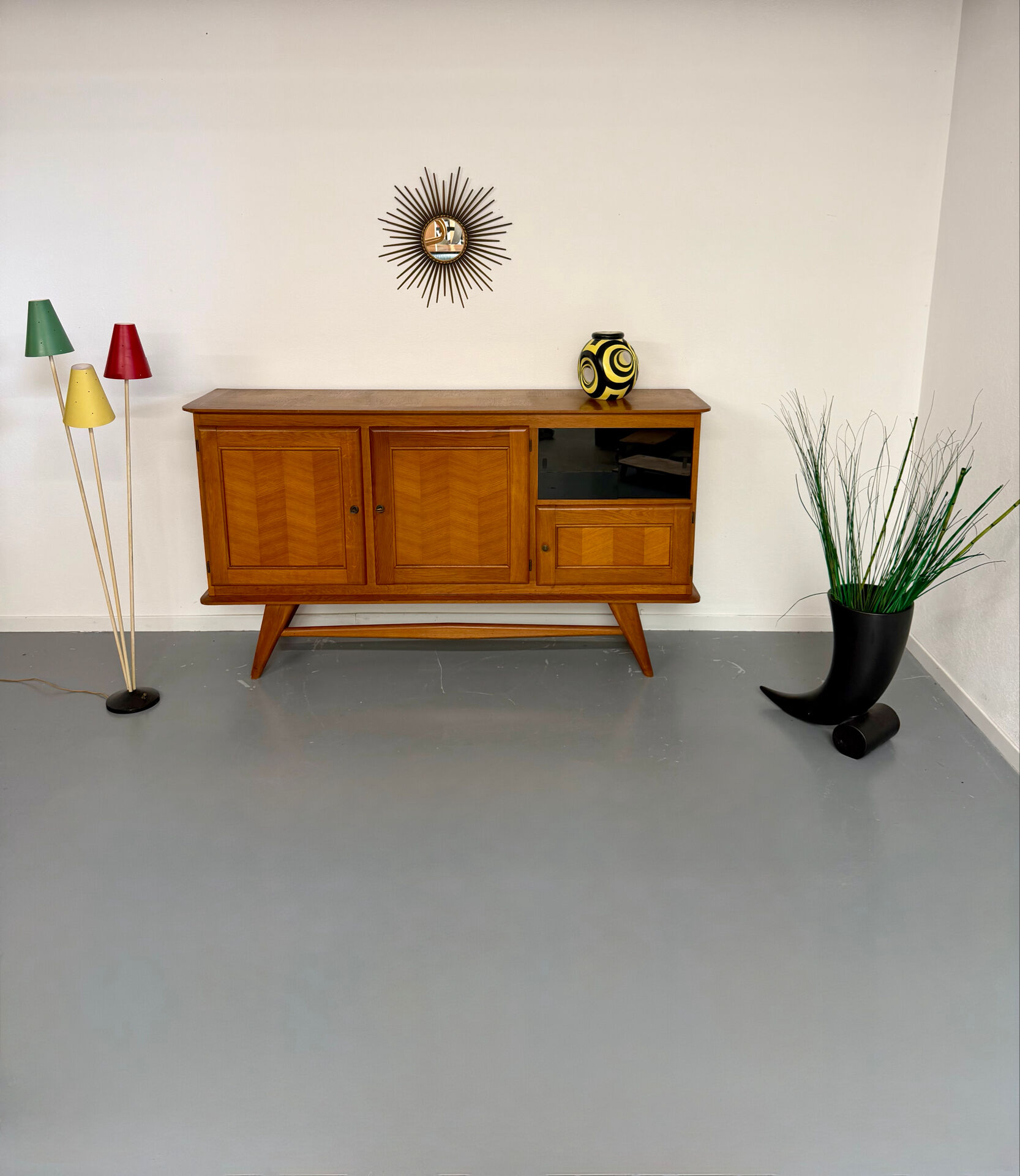Vintage French modernist sideboard in oak, 1950s design.